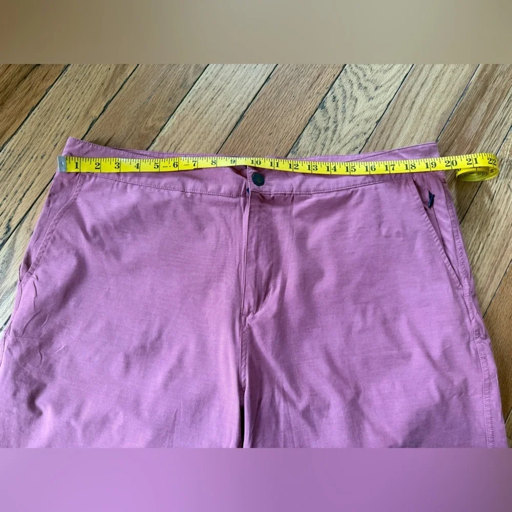 Johnnie-O Dawn 2 Dusk Hybrid Shorts Lightweight Pockets Malibu Red Men’s Size 38